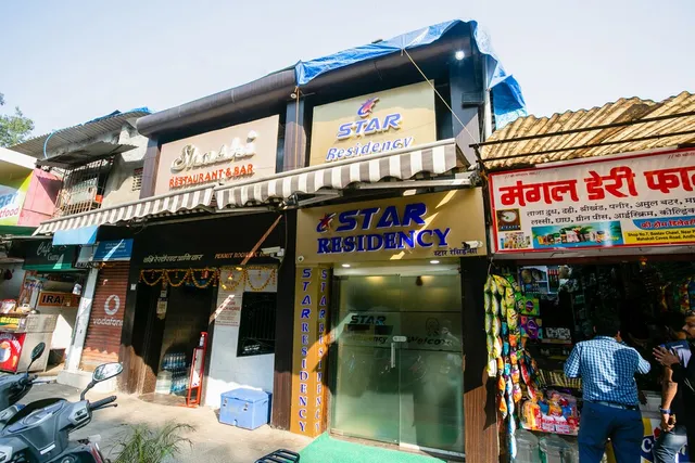 OYO 76818 Star Residency