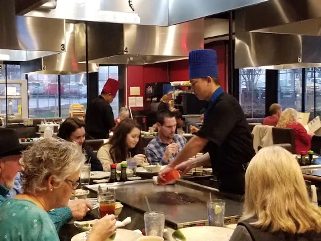 FUJI JAPAN Japanese Steakhouse and Hibachi Grill