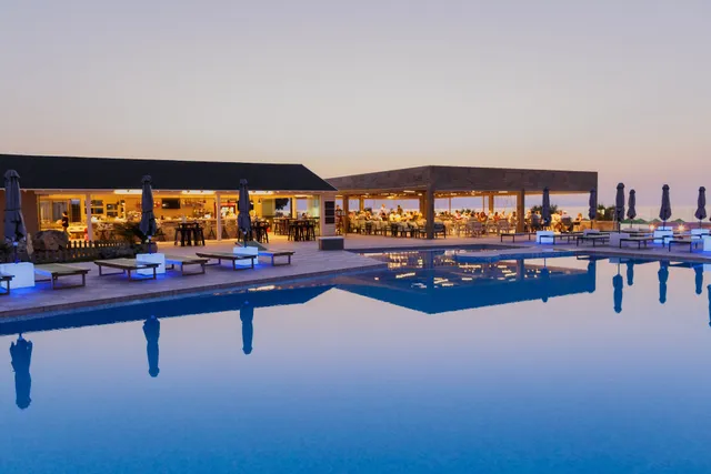 Eanthia Beach Resort