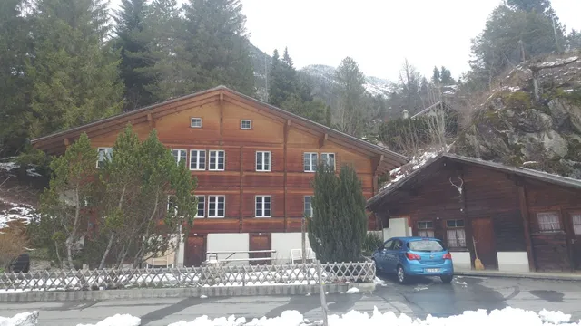 Chalet 9