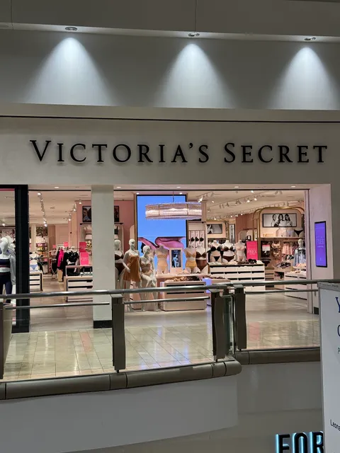 Victoria's Secret & PINK
