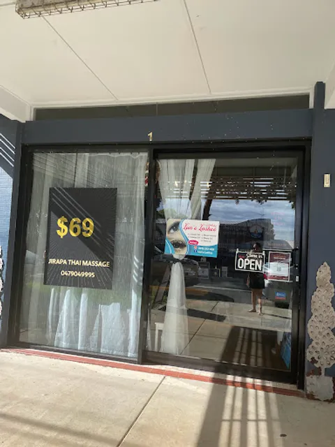 Willow Coffee + Pantry