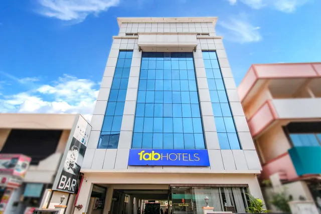 FabHotel Prime Royal Castle - Hotel in Gandhipuram