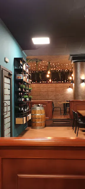 Fumía pizzeria pub lounge & drink