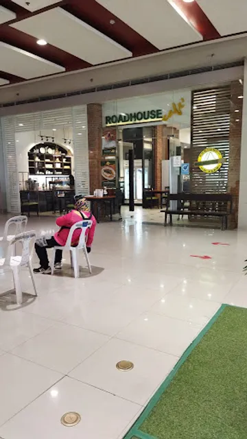 Roadhouse Cafe - SM Uptown, Cagayan de Oro