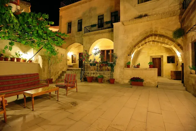Karadut Cave Hotel