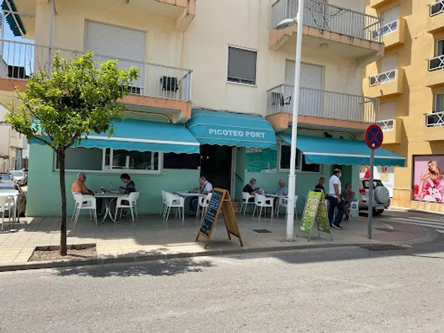 Picoteo Port