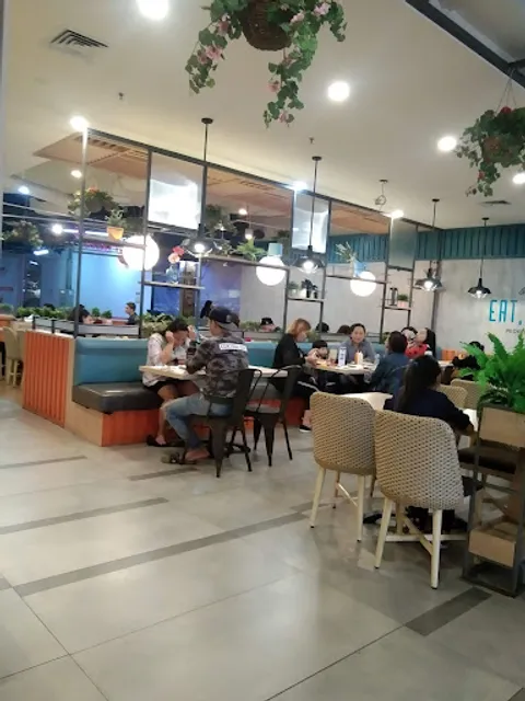 Solaria Mega Mall