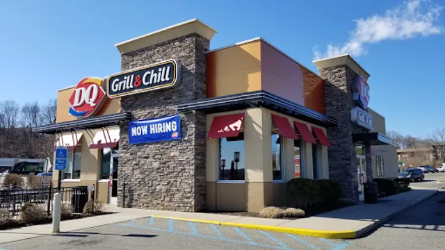 Dairy Queen Grill & Chill