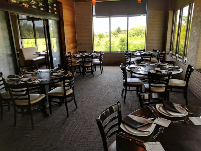 Cooper’s Hawk Winery & Restaurant