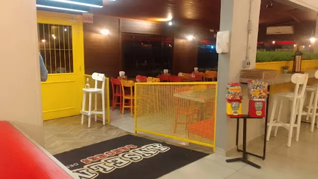 Anselmo Lanches | Pizzaria em Criciúma | Lanche em Criciúma | X Salada | Hambúrguer | Pizza