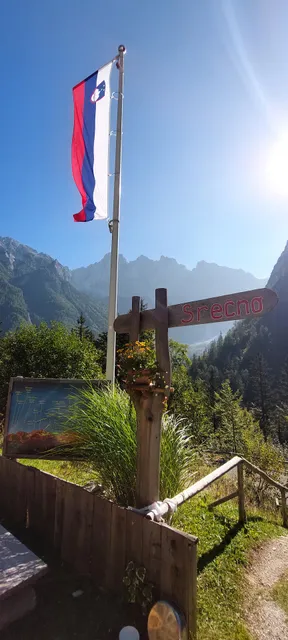 Mihov dom na Vršiču - planinski dom