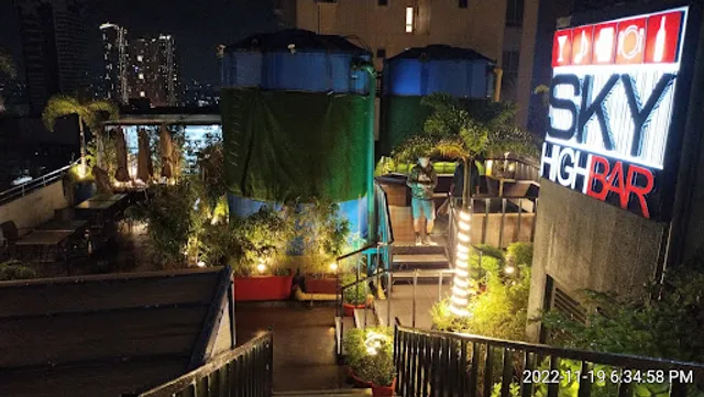 Sky High Bar