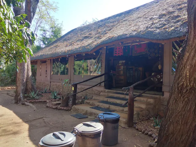 Nthakeni Bush & River Camp