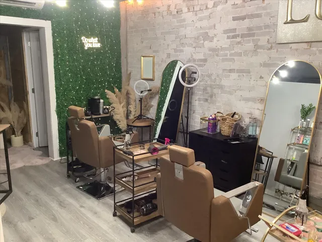 Lush Blow Dry & Beauty Co.