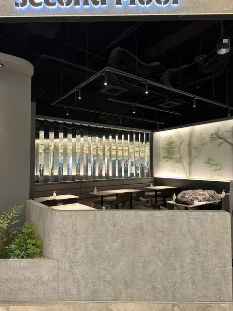 Second Floor 貳樓台中秀泰文心店