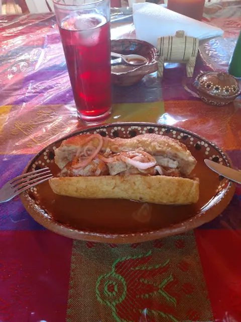 LOS AGAVES COMIDA ESTILO JALISCO