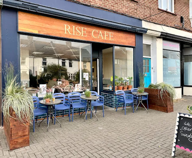 Rise cafe