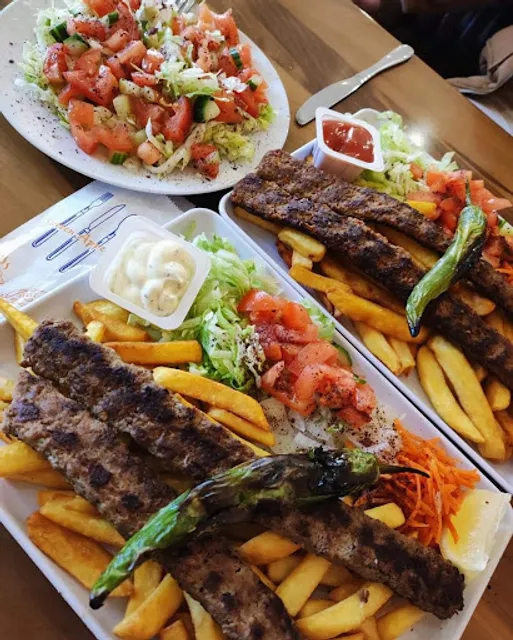 King Pizza Kebab Frites Barbecue Grill Fast-Food