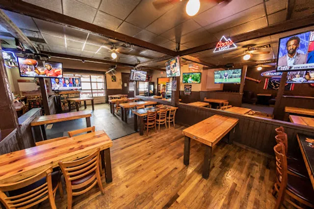 Wolfies Restaurant and Sports Bar