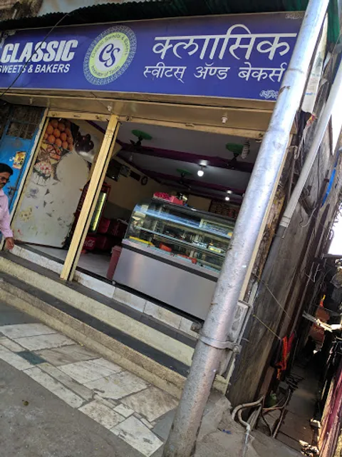 Classic Sweets & Bakers