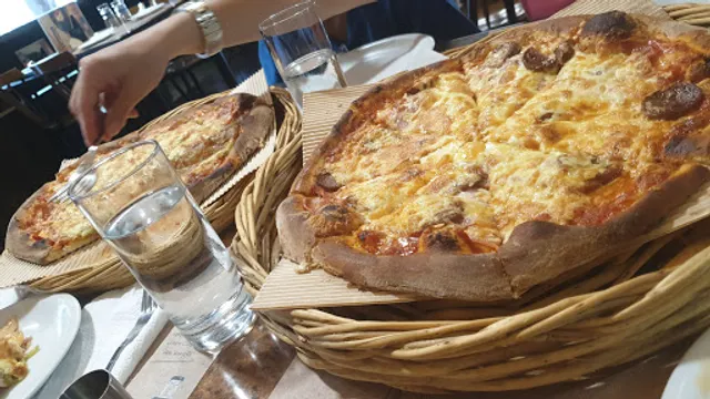 Carrera's Pizza Restaurant