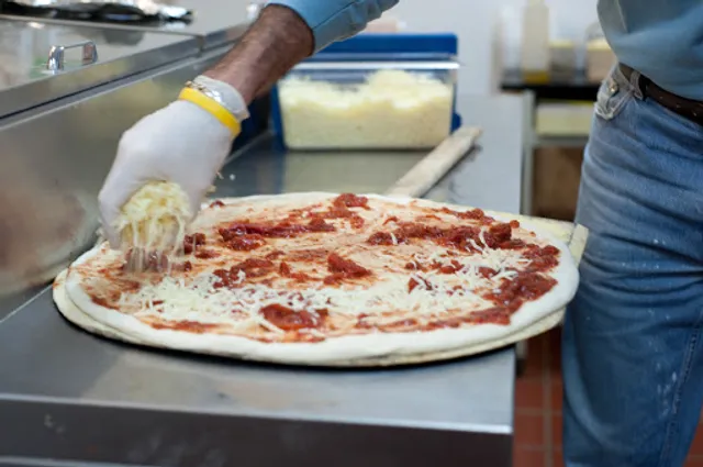 Basil Doc's Pizza Florida and Holly St