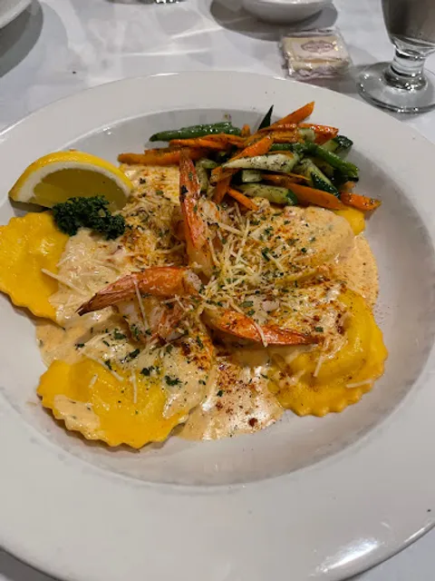 Messina Restaurant & Lounge