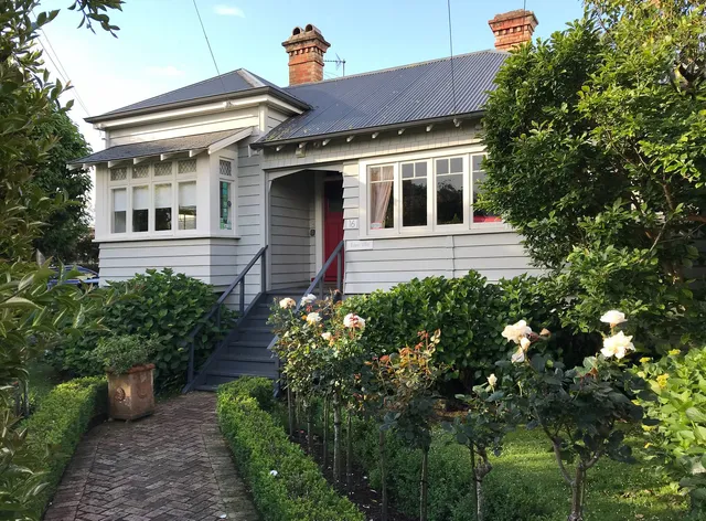 Eden Villa - Air BnB