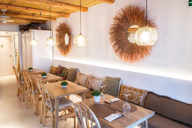 Bona Vida Menorca Lounge Restaurant & Cocktail Bar