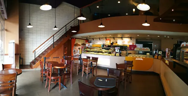 J.CO Donuts & Coffee