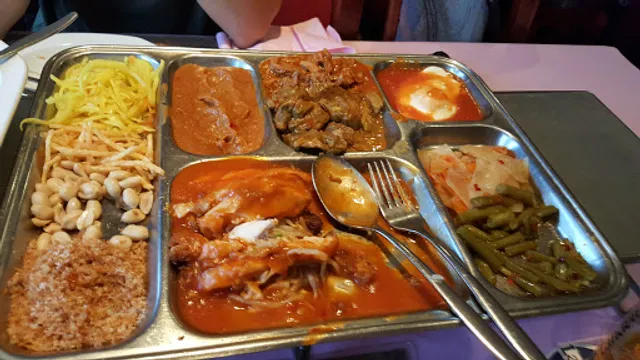 Chinees Restaurant POM Lai