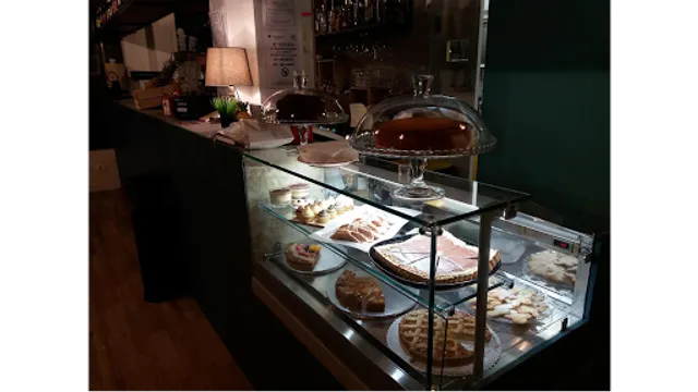 Senape. Livingroom cafe.