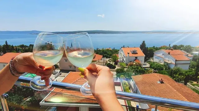 Apartments Blazevic, heated pool&jacuzzi