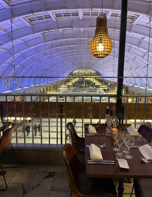 Perini Wine Champagne & food