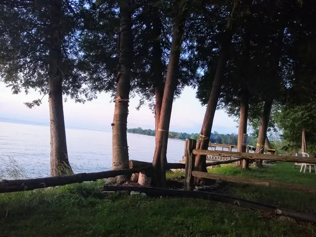 Sand, Bay, Lodge, And, Cottage's.