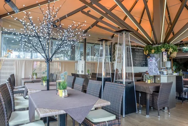 Édeskert Étterem és Fagyizó