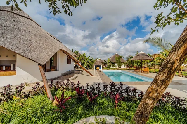 ZARIA Garden Bungalows