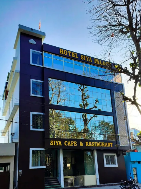 Hotel Siya Palace
