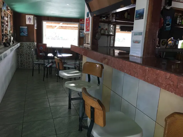 Manatee Lookout Restaurant & Bar