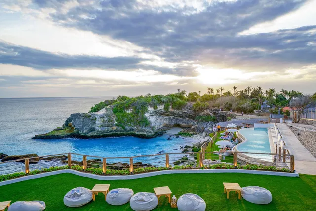 Ora Resort - Avia Blue Lagoon