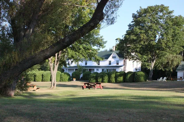 Gibson's West Harbor Resort