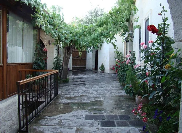 Aravan Evi Restaurant