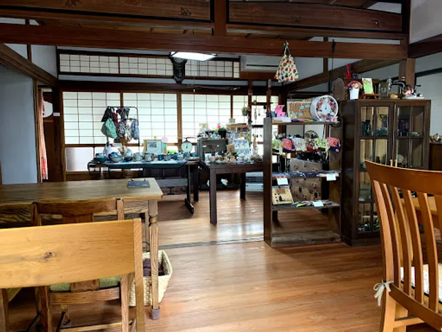 雑貨ふぇ 篠っ家