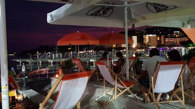 Beach Bar