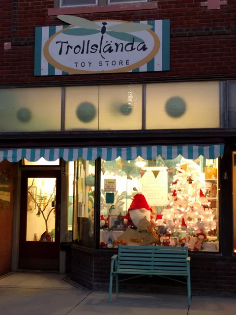 Trollslända Toy Store