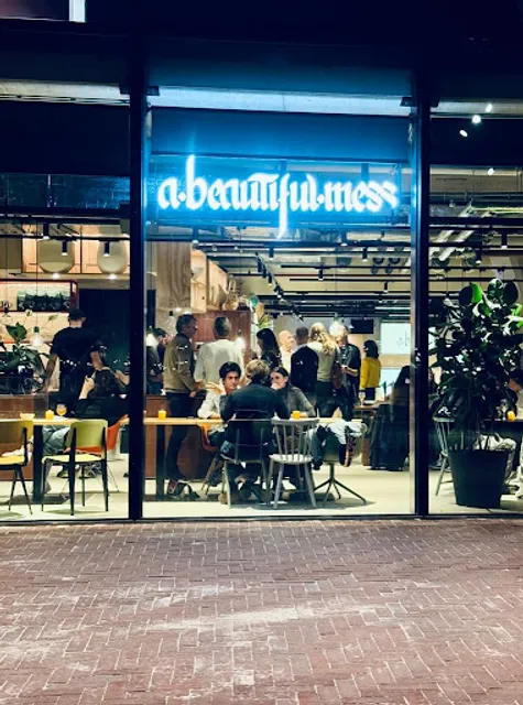 A Beautiful Mess - Amsterdam
