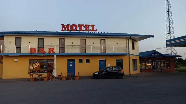 Motel Lesta (Stacja Paliw Lachówka Duża)