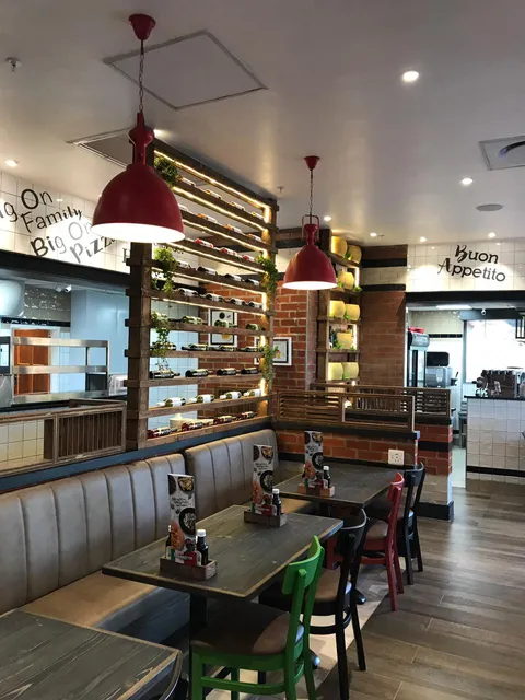 Panarottis Wood Fired Pinnacle Mall