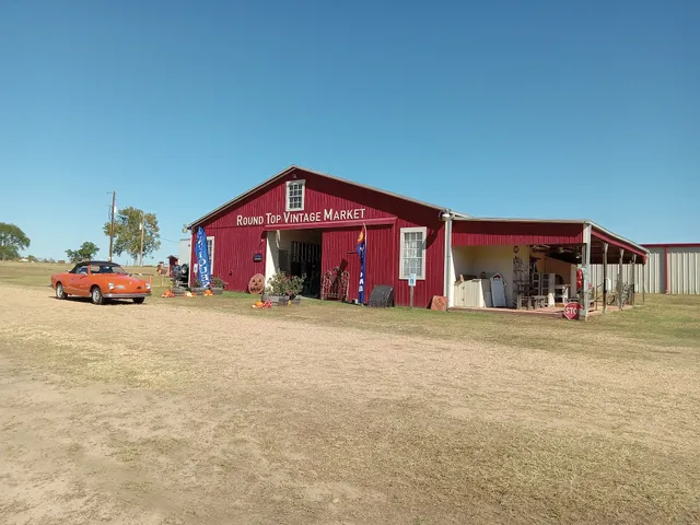 Round Top Vintage Market